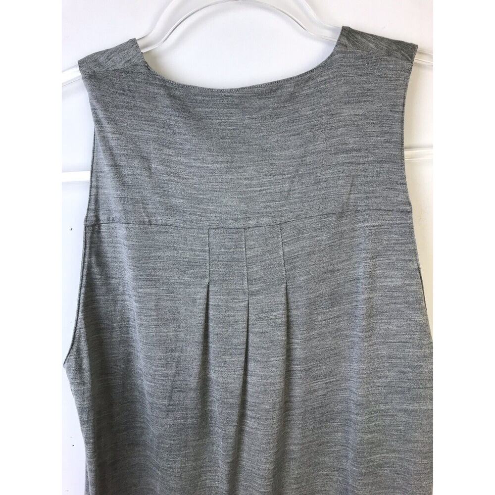 Fine Collection Designed In Paris Gray Silk Top Women's Small Key Hole Neck - Picture 4 of 8